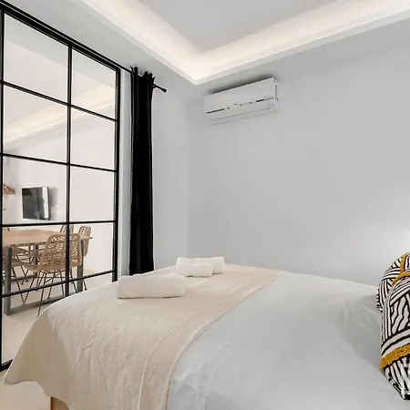 Modern 2b In The Heart Of Puerto Banus *