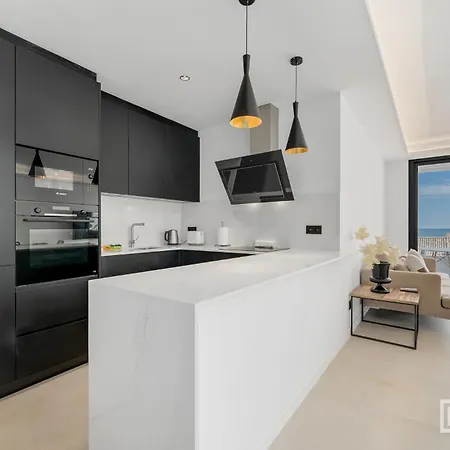 Apartment Modern 2b In The Heart Of Puerto Banus *